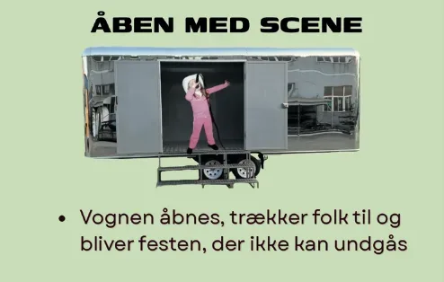Karaokebar i sølvskinnende camper