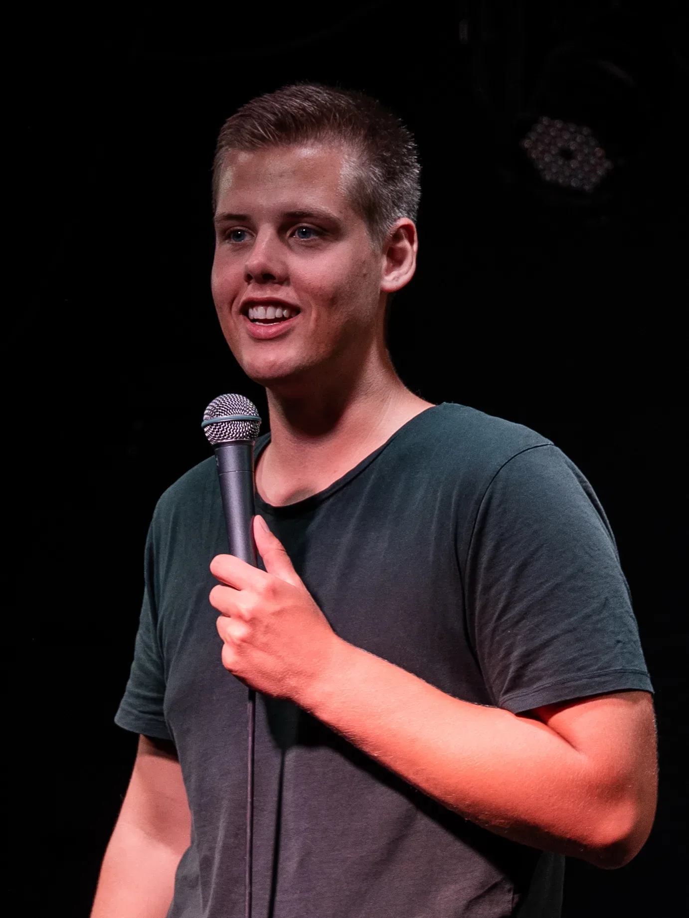 Niclas Vingaard | Stand-up Komiker 3
