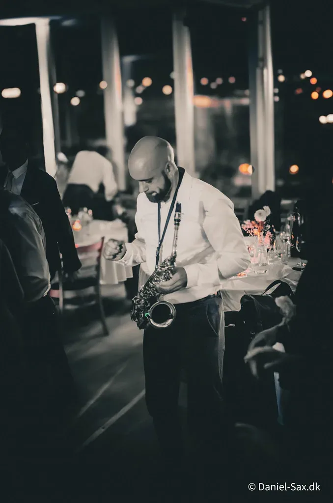Saxofonist til bryllup & fest