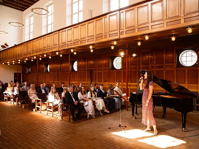 Sangerinde Claudia Dolsø